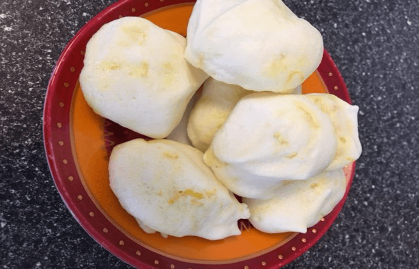 You are currently viewing Leftover Egg Whites? Make Lemon Meringues! Without the Pie